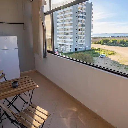 Seaview Apartmento شقة ألفور